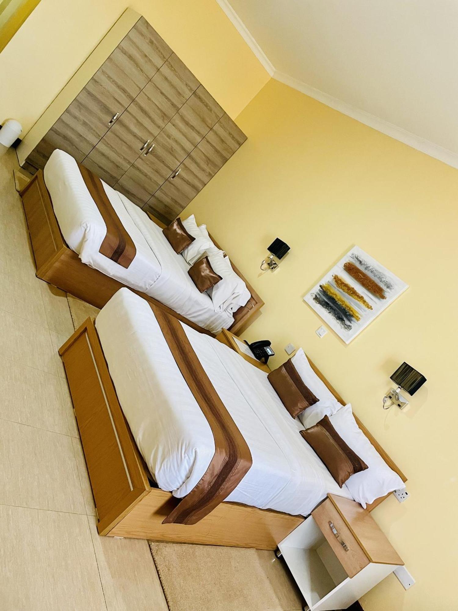 Nashera Hotels Додома Екстер'єр фото