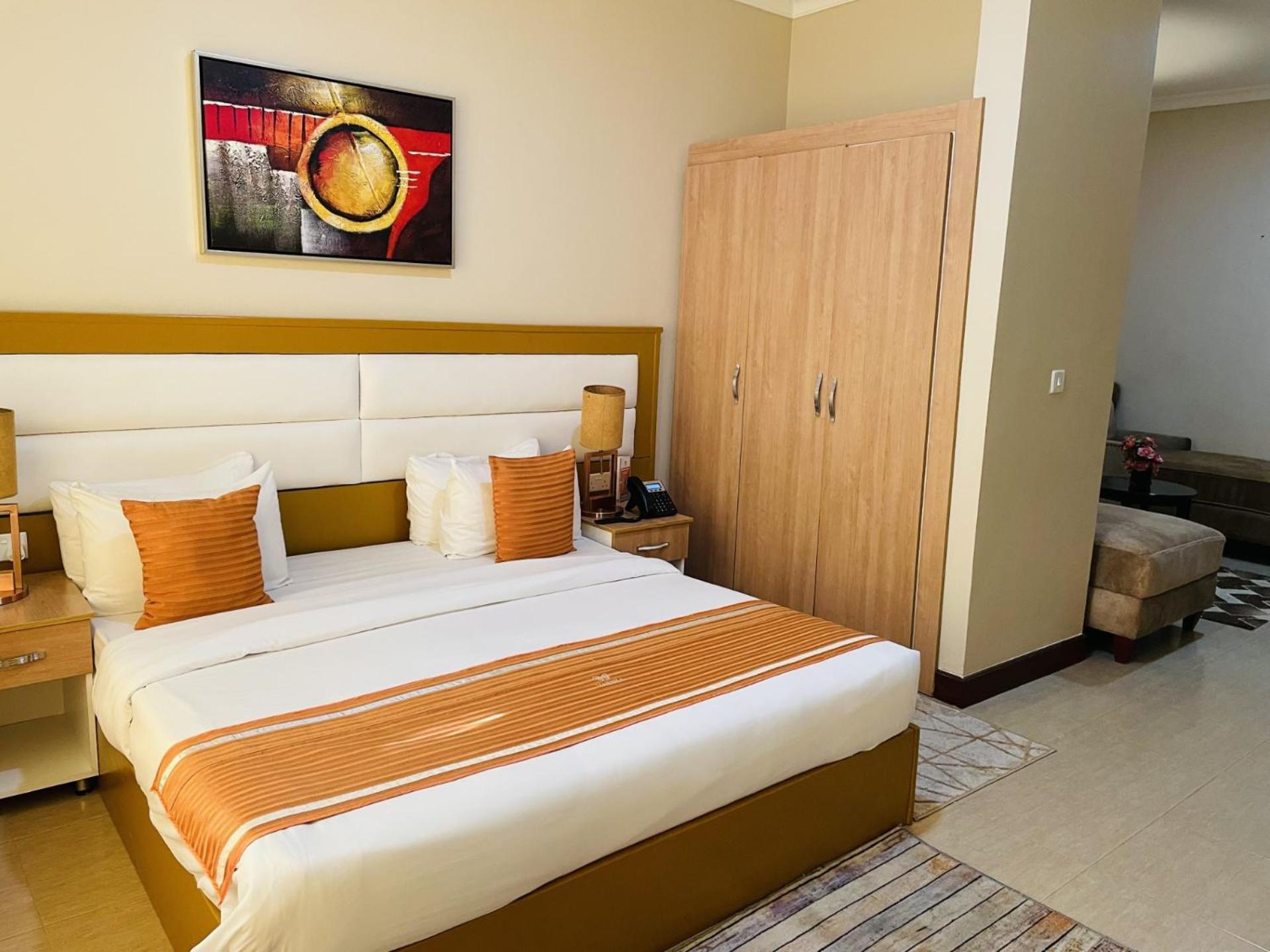 Nashera Hotels Додома Екстер'єр фото